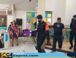 Guna Menciptakan Rasa Aman, Kapolres Gowa Pimpin Sterilisasi dan Pemantauan Ibadah Jumat Agung di Gereja